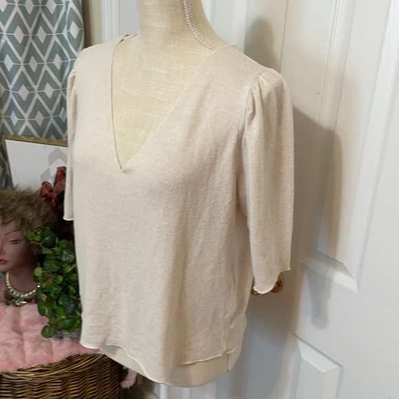 Zara Cream Lightweight Knit Top/ Pleated Puffy Sleeved/ Stretch/ Medium - Picture 4 of 9